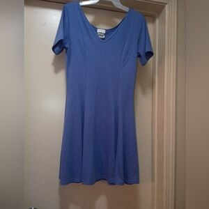 Simply Basic: Blue Short Sleeve V-Neck Dress